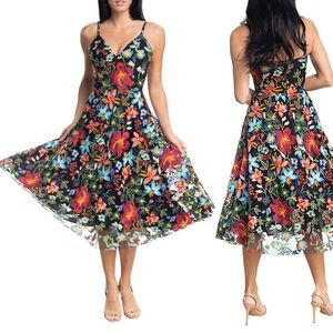 Dress the population Maren Floral embroidered dress